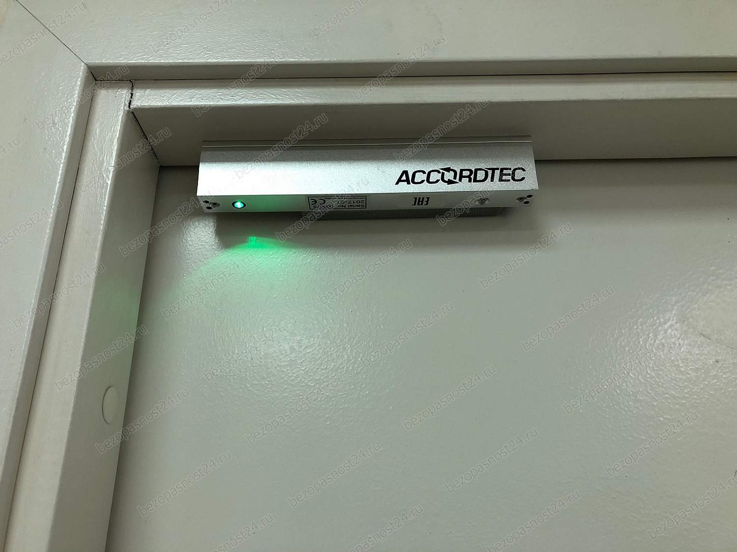 магнитный замок Accordtec